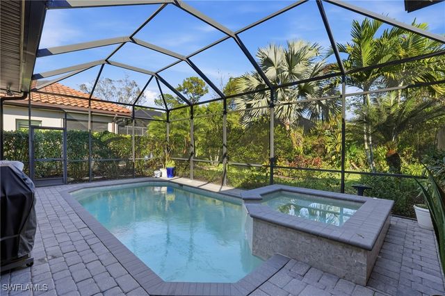 6648 Roma WAY, Naples, FL 34113