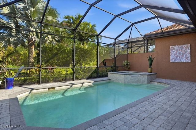 6648 Roma WAY, Naples, FL 34113