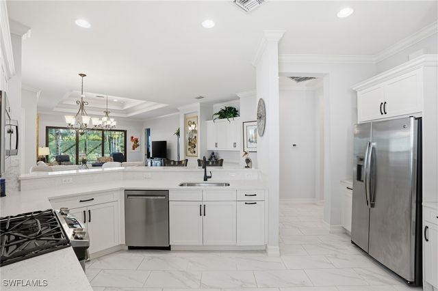 6648 Roma WAY, Naples, FL 34113