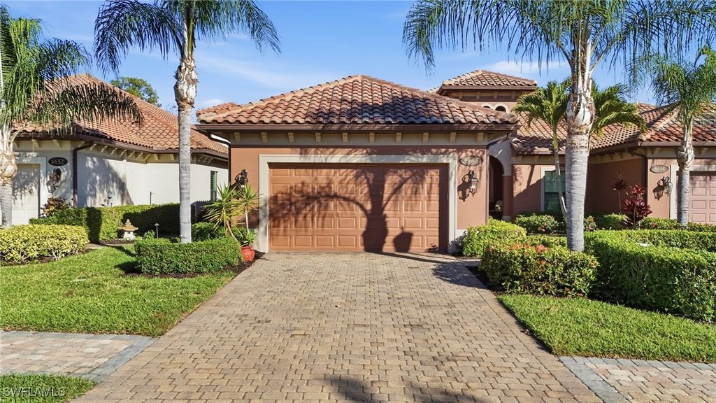 6648 Roma WAY, Naples, FL 34113