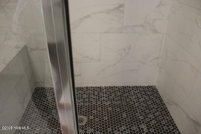 2100 Remington Court A, Greenville, NC 27834