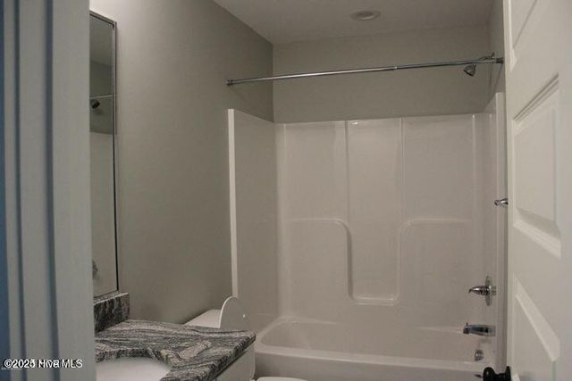 2100 Remington Court A, Greenville, NC 27834