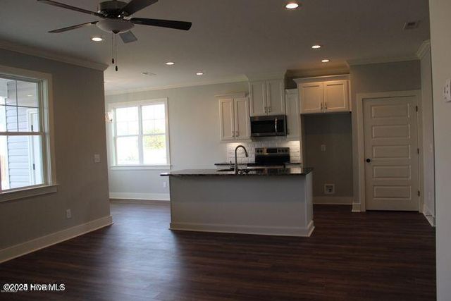 2100 Remington Court A, Greenville, NC 27834