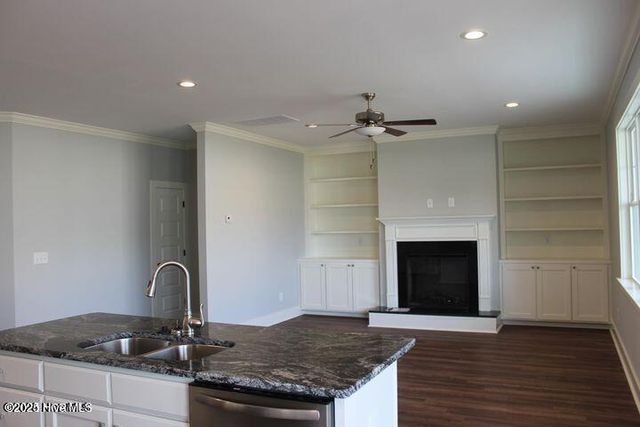 2100 Remington Court A, Greenville, NC 27834