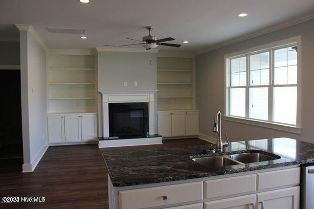 2100 Remington Court A, Greenville, NC 27834