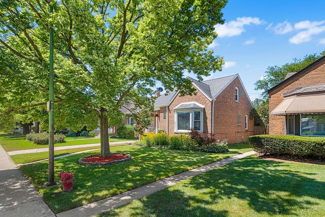 5126 N Mulligan Avenue, Chicago, IL 60630