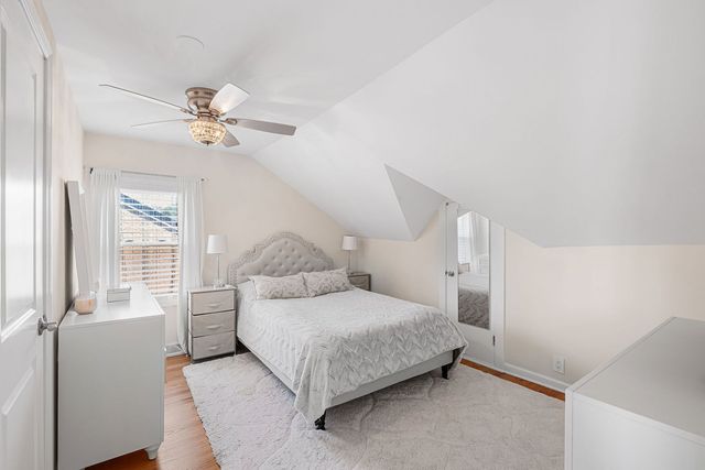 5126 N Mulligan Avenue, Chicago, IL 60630
