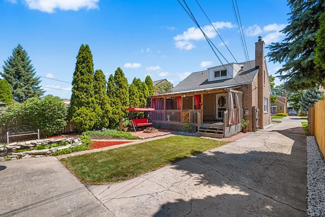 5126 N Mulligan Avenue, Chicago, IL 60630