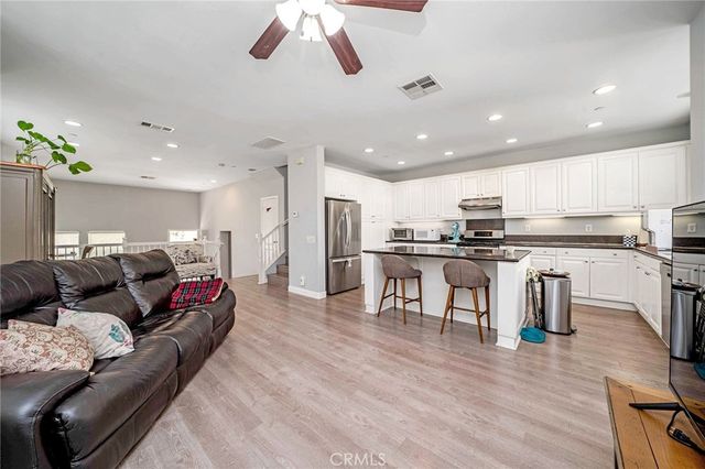 2090 Arnold, Fullerton, CA 92833