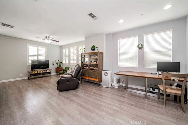 2090 Arnold, Fullerton, CA 92833