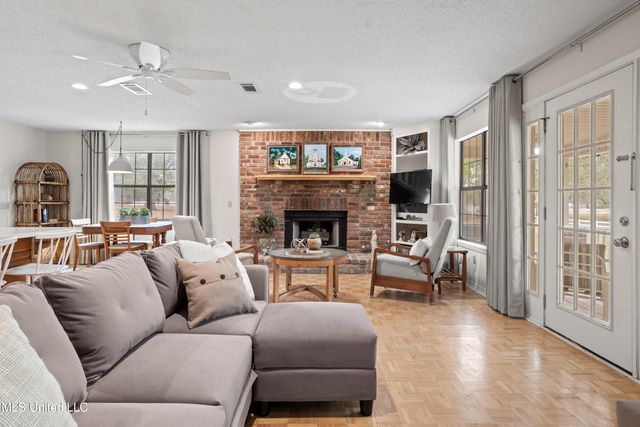 13263 Vidalia Road, Pass Christian, MS 39571