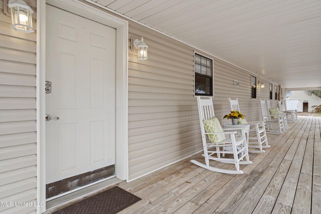 13263 Vidalia Road, Pass Christian, MS 39571