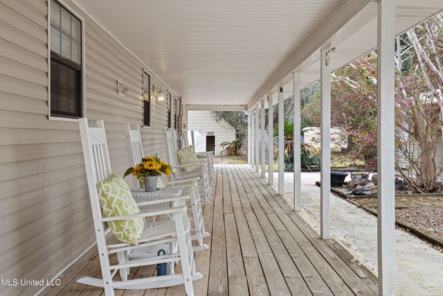 13263 Vidalia Road, Pass Christian, MS 39571