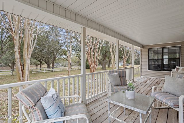 13263 Vidalia Road, Pass Christian, MS 39571