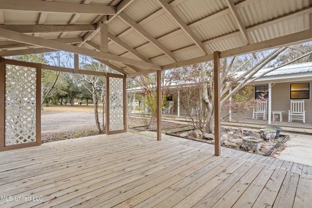 13263 Vidalia Road, Pass Christian, MS 39571