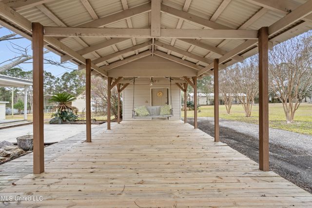 13263 Vidalia Road, Pass Christian, MS 39571