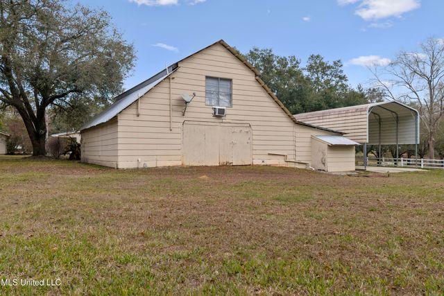 13263 Vidalia Road, Pass Christian, MS 39571