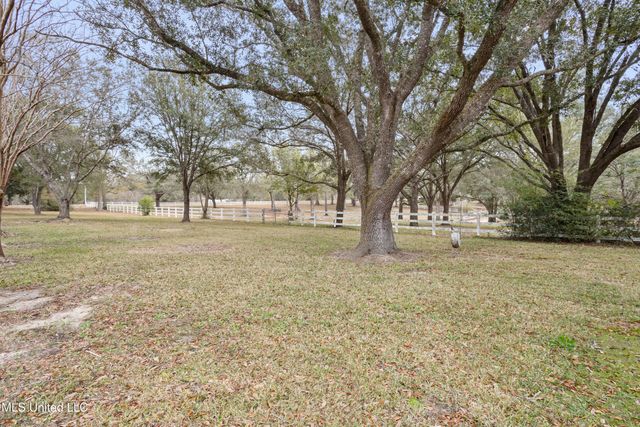 13263 Vidalia Road, Pass Christian, MS 39571