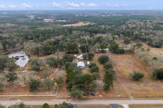 13263 Vidalia Road, Pass Christian, MS 39571