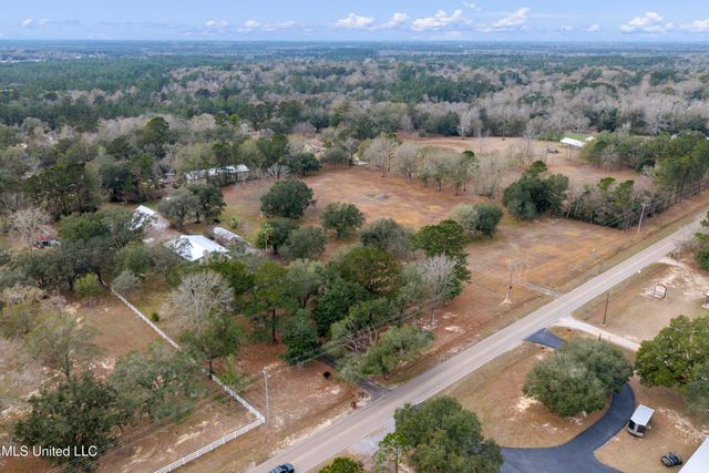 13263 Vidalia Road, Pass Christian, MS 39571