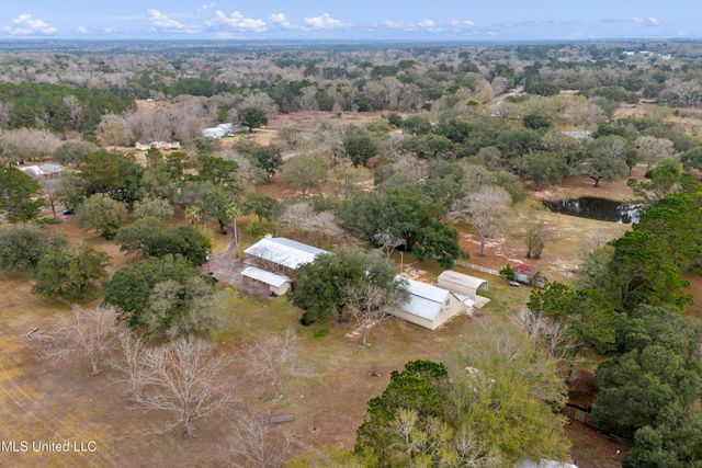 13263 Vidalia Road, Pass Christian, MS 39571