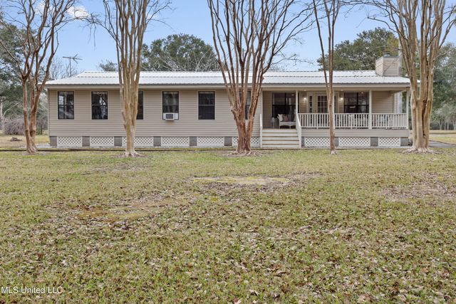 13263 Vidalia Road, Pass Christian, MS 39571