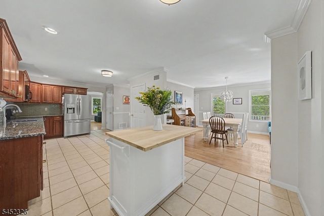 5 VALHALLA WAY, Rockaway Twp., NJ 07866