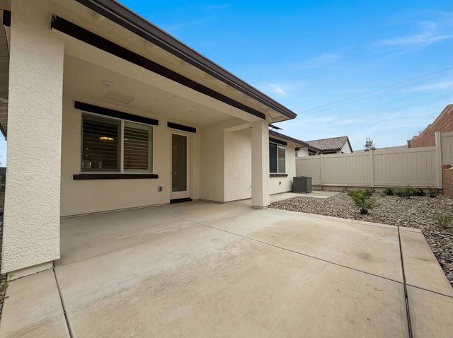 914 Lucent St, El Dorado Hills, CA 95762