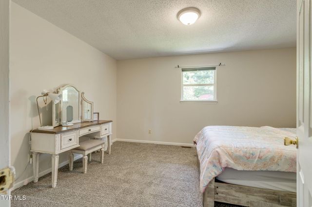 201 Ron Royce Drive 8, Elizabethton, TN 37643