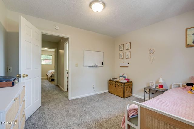 201 Ron Royce Drive 8, Elizabethton, TN 37643