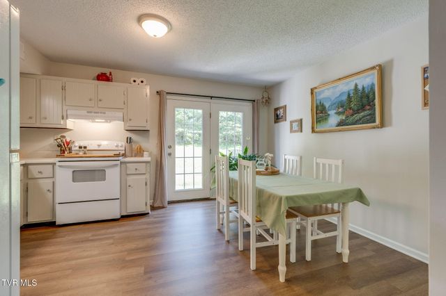 201 Ron Royce Drive 8, Elizabethton, TN 37643