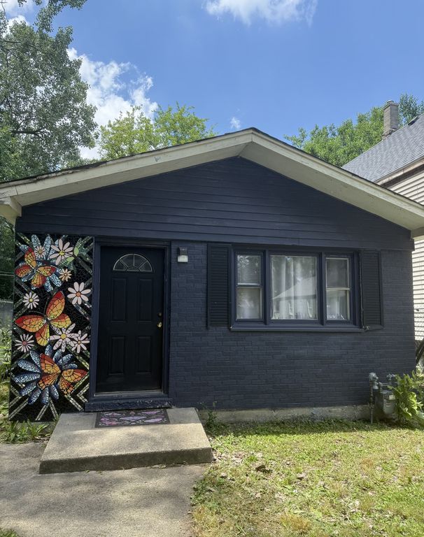 5814 S Laflin Street, Chicago, IL 60636
