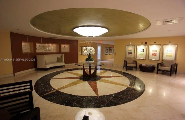 7350 SW 89th St 1102S, Miami, FL 33156