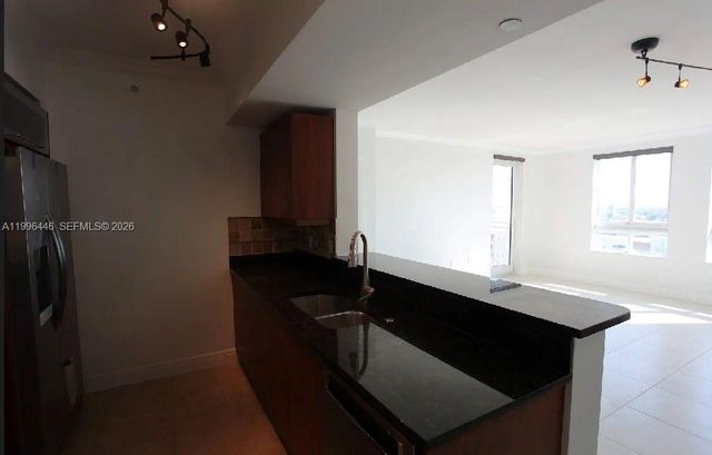 7350 SW 89th St 1102S, Miami, FL 33156