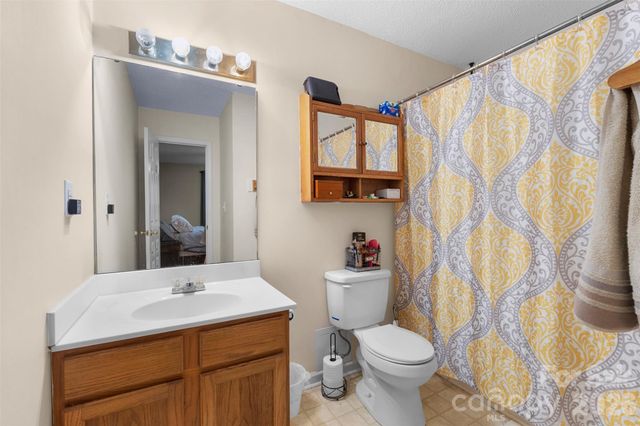 427 Park Gq Avenue, Granite Quarry, NC 28146