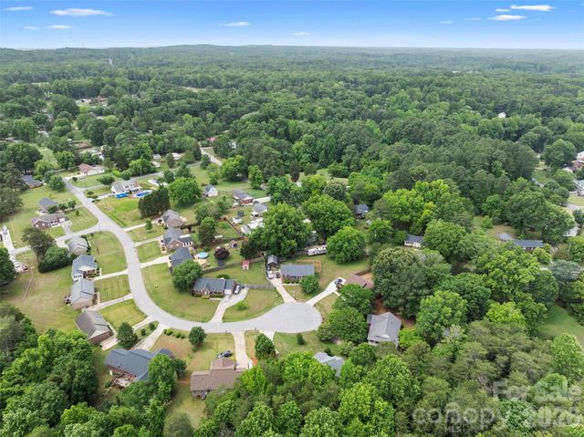 427 Park Gq Avenue, Granite Quarry, NC 28146