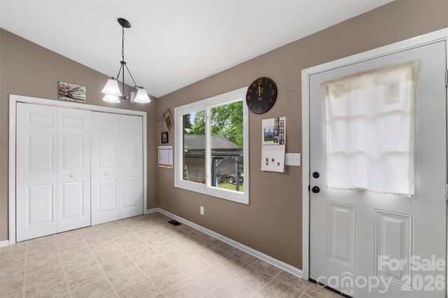 427 Park Gq Avenue, Granite Quarry, NC 28146