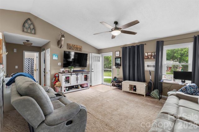 427 Park Gq Avenue, Granite Quarry, NC 28146