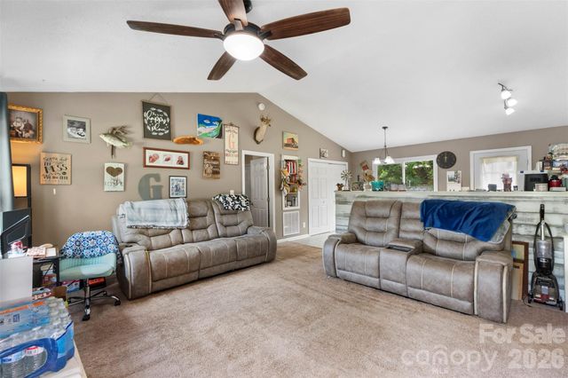 427 Park Gq Avenue, Granite Quarry, NC 28146