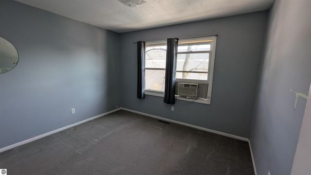 611 E Eighth Street, Traverse City, MI 49686