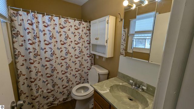 611 E Eighth Street, Traverse City, MI 49686