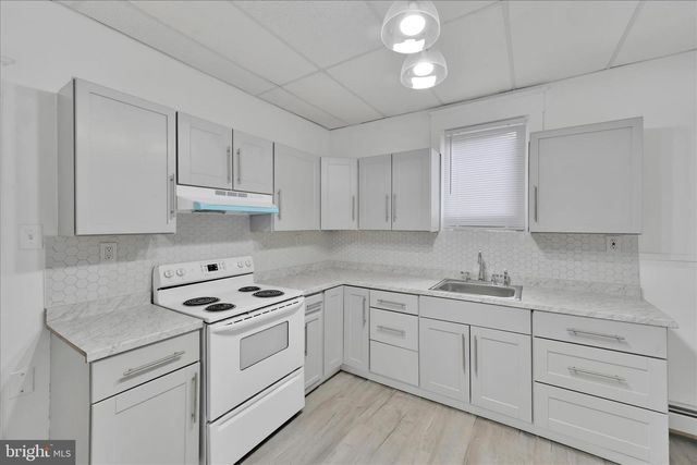 537 W MAHANOY ST, Mahanoy City, PA 17948