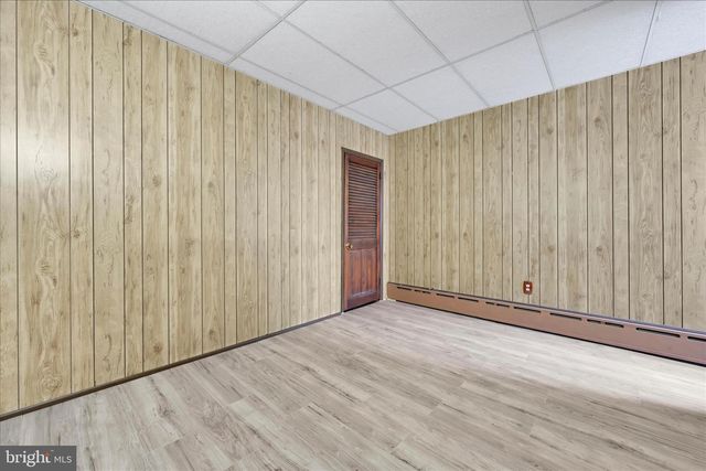 537 W MAHANOY ST, Mahanoy City, PA 17948