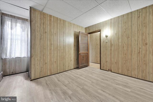 537 W MAHANOY ST, Mahanoy City, PA 17948