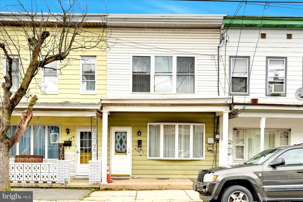 537 W MAHANOY ST, Mahanoy City, PA 17948