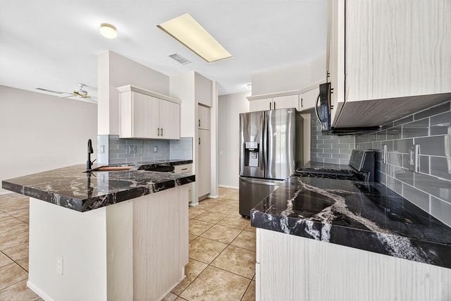 78888 Waterford Lane, Palm Desert, CA 92211