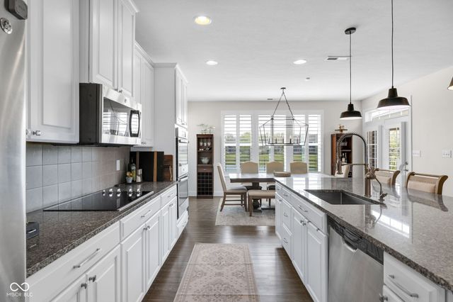 15083 Mancroft Drive, Fishers, IN 46037