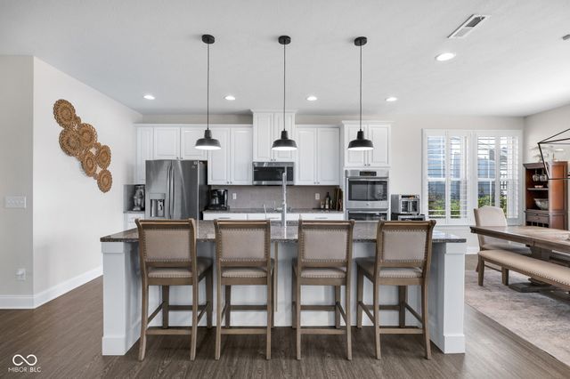 15083 Mancroft Drive, Fishers, IN 46037
