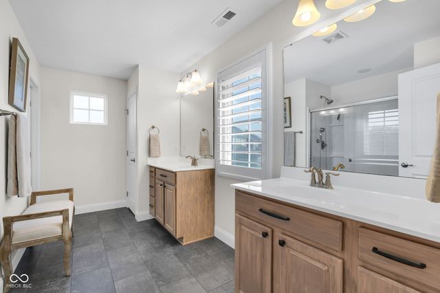 15083 Mancroft Drive, Fishers, IN 46037
