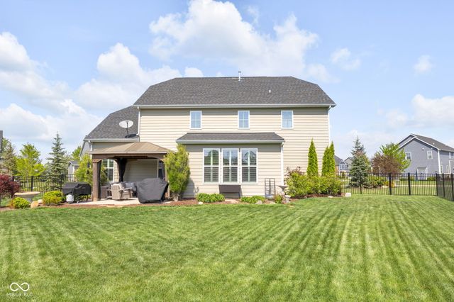 15083 Mancroft Drive, Fishers, IN 46037